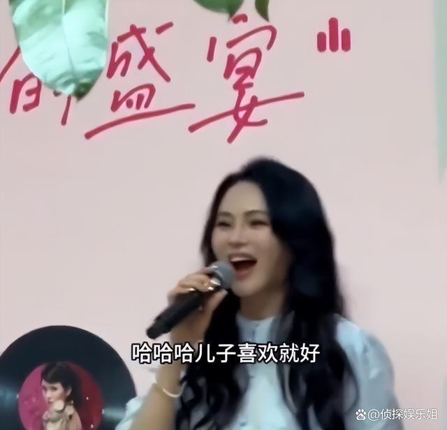 伊能静帮儿子征婚 不限性别年龄，展现超前育儿观