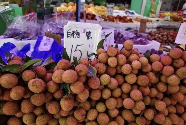 价格暴跌 “妃子笑”变“妃子哭”？夏日顶流水果大跳水